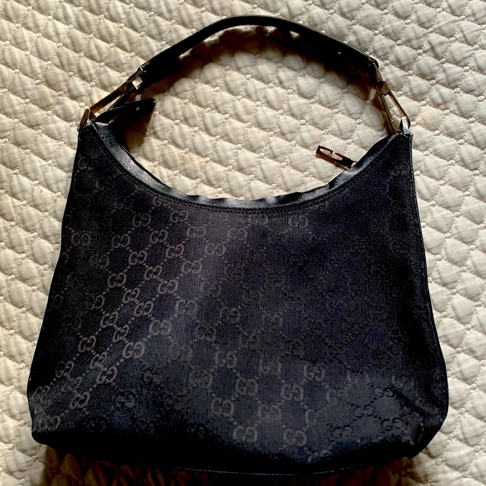 Gucci black hobo bag, great starter bag!